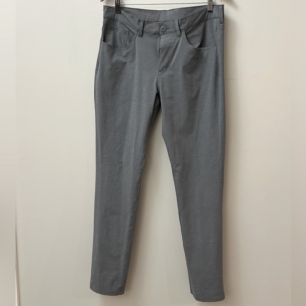 Callaway Golf EverPlay 5 Pocket Flat Front Tappered Pants Gray Men’s 34 x 32 EUC